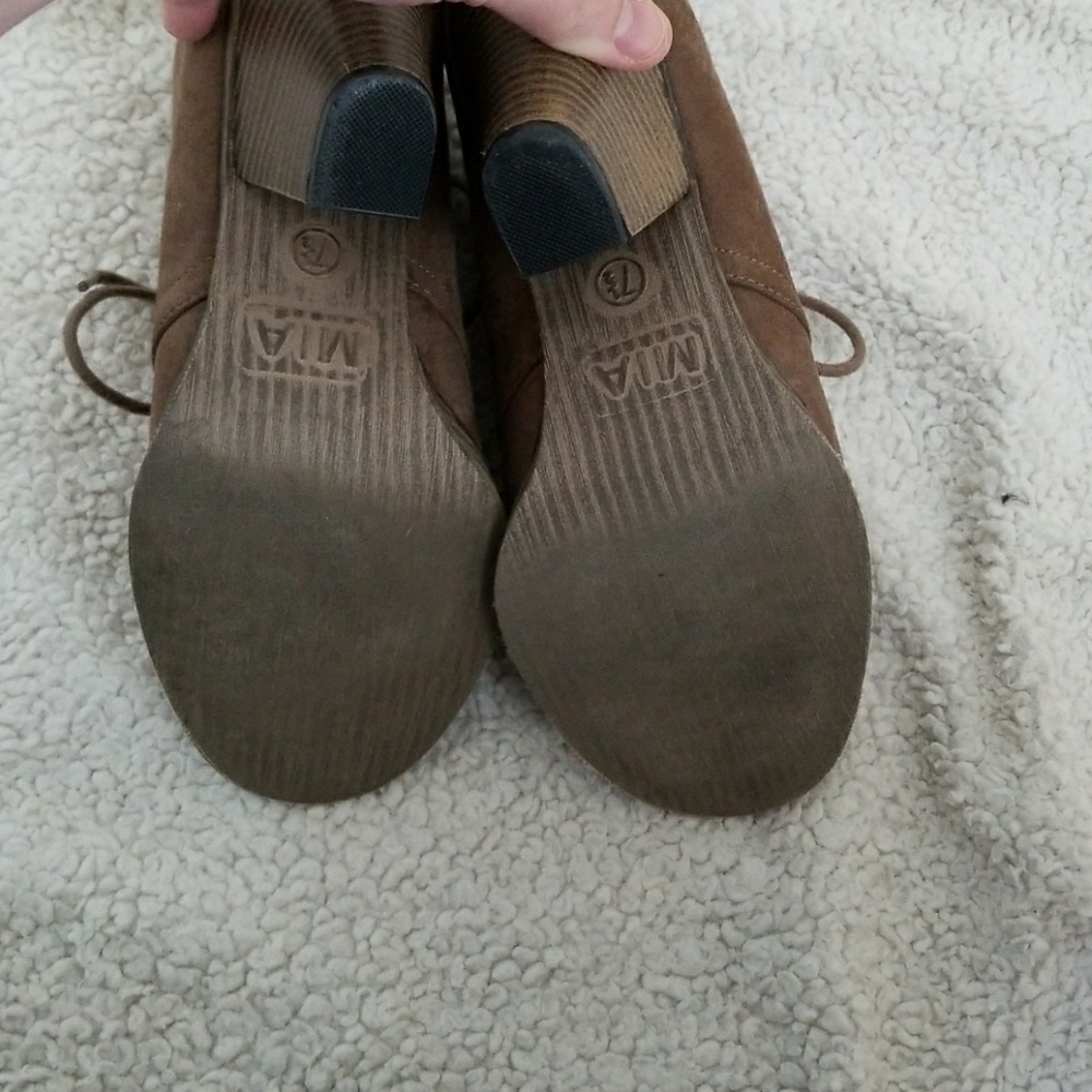 MIA booties - Picture 4 of 4